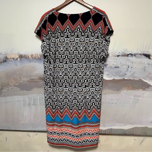 LAUNDRY by SHELLI SEGAL Aztec Shift Dress‎ Size L Mandarin Red Multi Liquid Knit - Picture 2 of 16